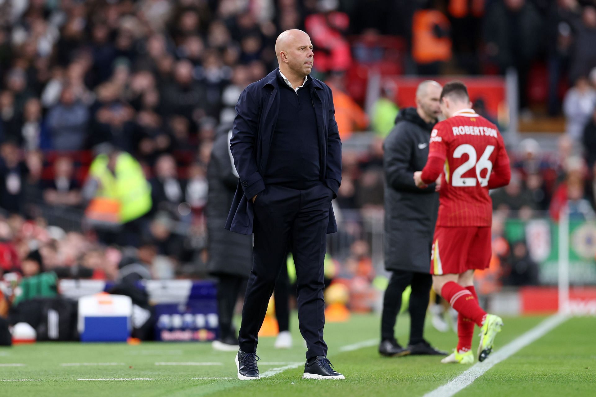 Arne Slot and Andrew Robertson - Premier League - Source: Getty